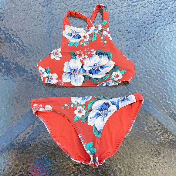 Aerie Bikini - Picture 1 of 3